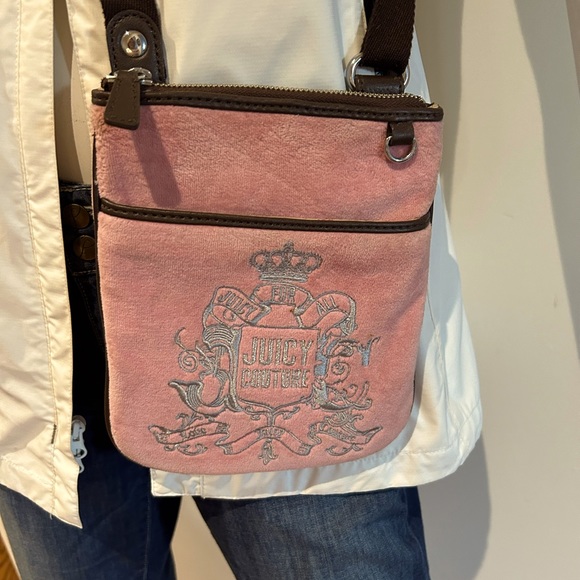 Juicy Couture crossbody - Picture 1 of 6